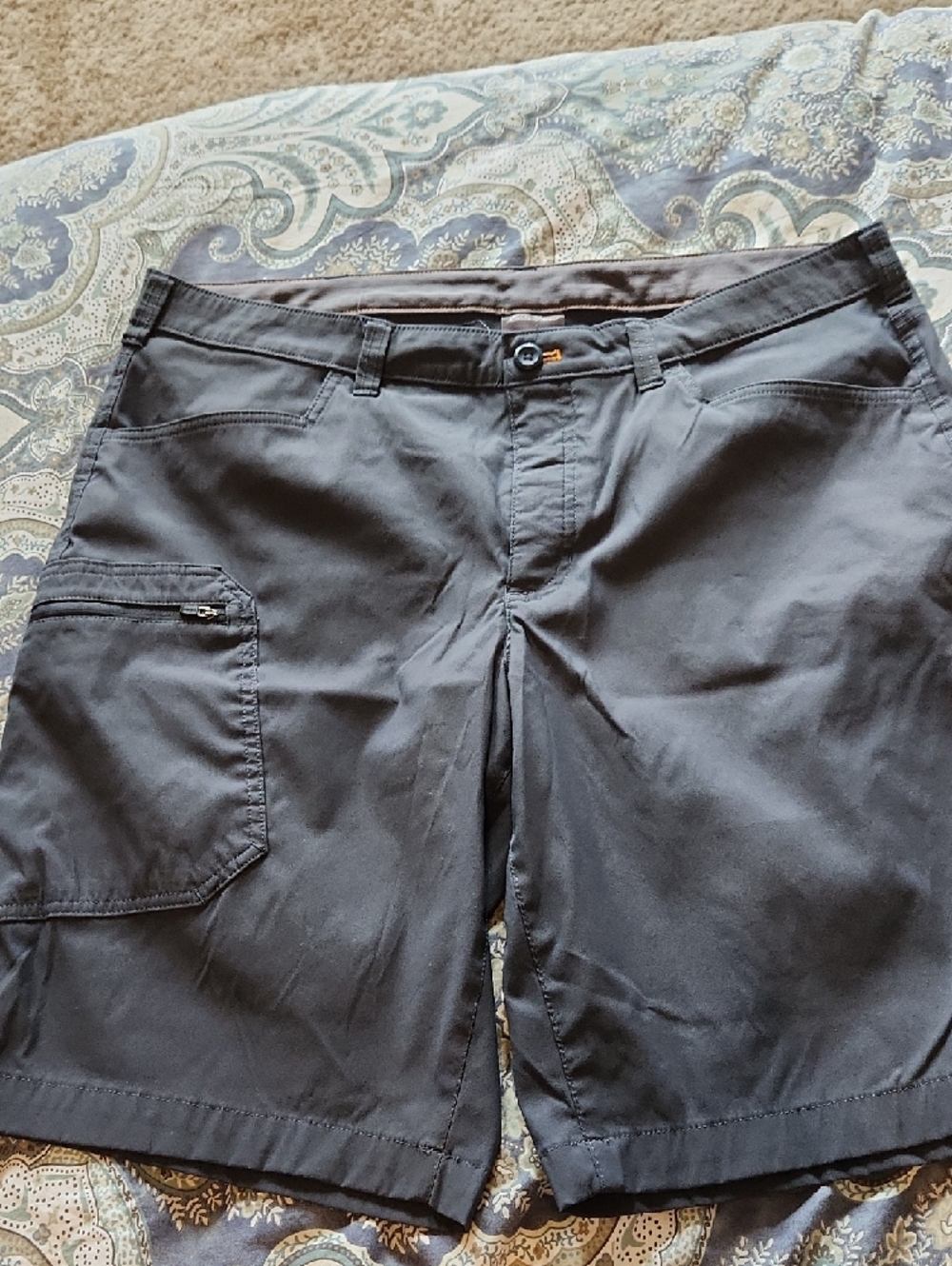 Lot Of 3 Pairs Men's Gold Shorts Nike Eddie Bauer 32 Degrees - Picture 11 of 14